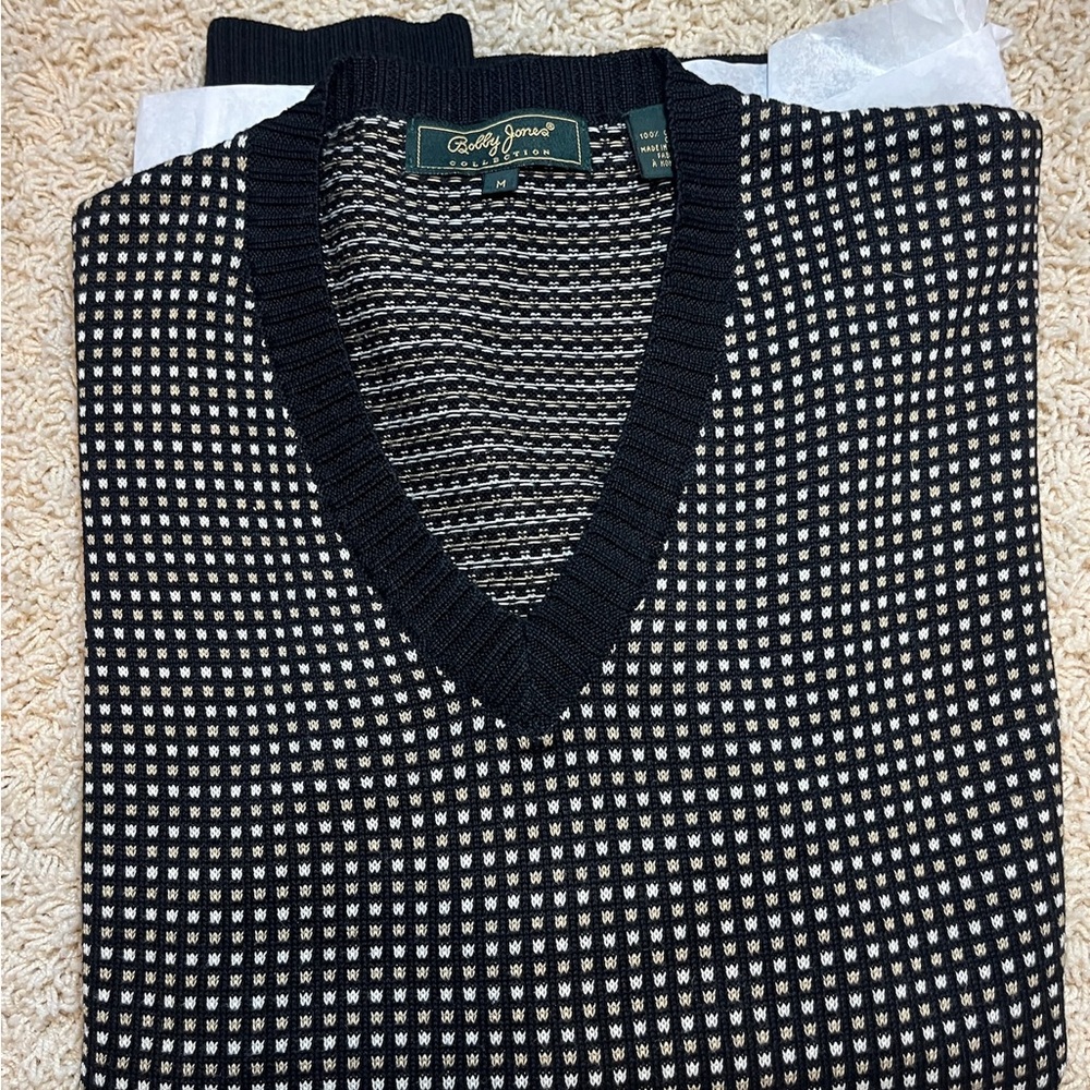 Bobby Jones Black and White V-Neck Sweater